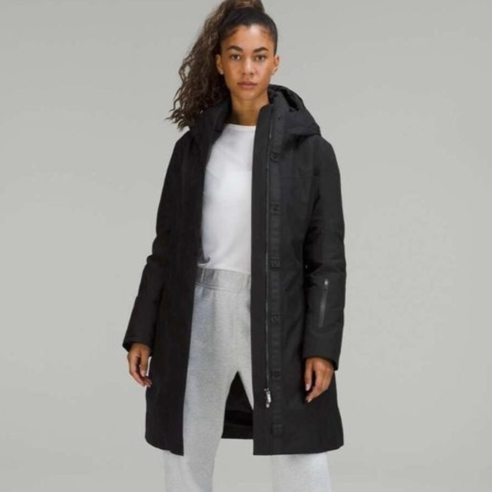🖤 LULULEMON SNOW WARRIOR PARKA COAT SZ 4